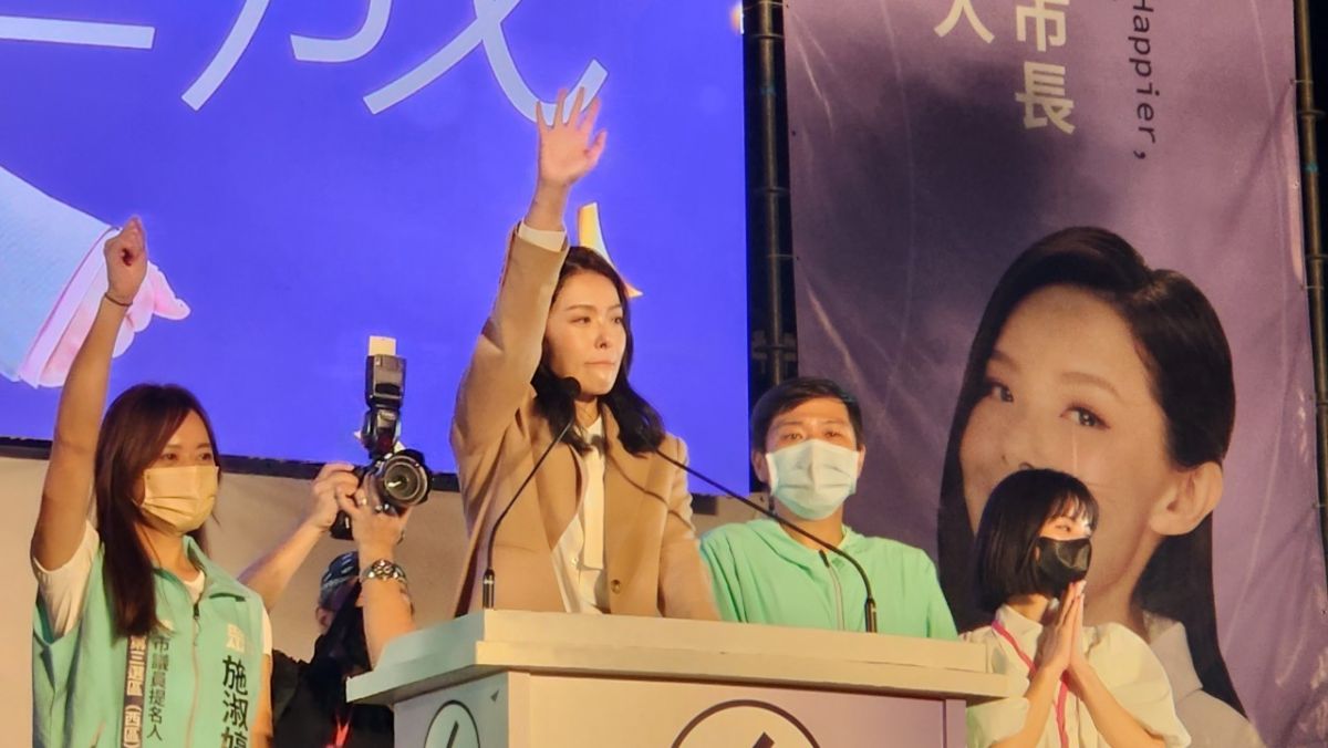 ▲台灣民眾黨新竹市長候選人高虹安遭控詐領立院助理費案，台北地檢署17日正式分案偵辦。高虹安今天宣布當選新竹市長，台北地檢署表示，案件偵辦一切依法辦理。（圖／記者李琦瑋攝，2022.11.26）