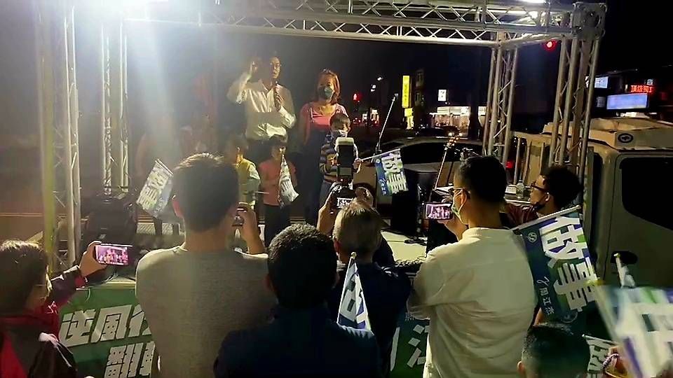 ▲新竹縣長候選人周江杰發表落選感言：新竹縣真的需要城鄉共好。（圖/周江杰團隊提供）