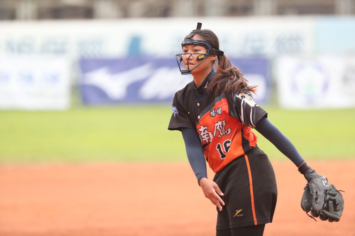 ▲福添福嘉南鷹三連霸！柯夏愛獲MVP。（壘協提供）