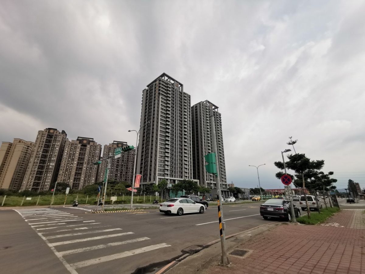 ▲桃園市龜山區榮登去年六都房市「人氣王」，家戶購屋比達10.5%，代表龜山區每100戶有10.5戶買房。（圖／NOWnews資料照片）