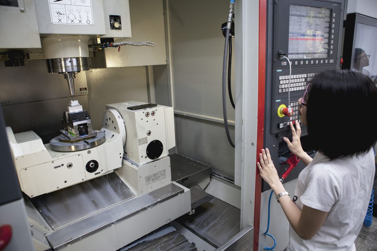 ▲台科大學生男女比例懸殊，有感於女性在科技大學面臨的挑戰和困難，因而成立女科技人社團，盼協助女性從事科研無障礙。（圖／台科大提供）