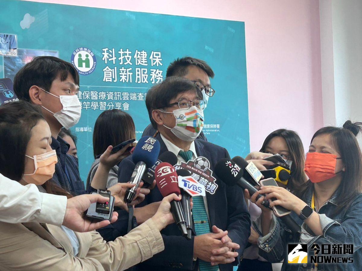 ▲健保署長李伯璋表示，部分負擔新制若能上路，可減少給付378億點，相信會在最好的時機上路。（圖／實習記者林怡昕攝，2022.11.29）