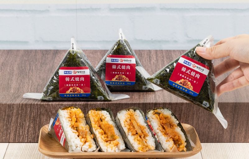▲新品首推全新韓式口味御飯糰,「韓式燒肉飯糰」39元。(圖/7-11提供)