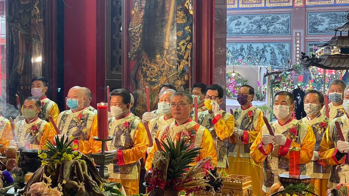 ▲正統鹿耳門聖母廟舉行安座41 周年慶典，主委王增榮主祭、台南市議會議長郭信良及各方賢達，依循古禮，祈求國泰民安（圖／記者林怡孜攝，2022,12,01）