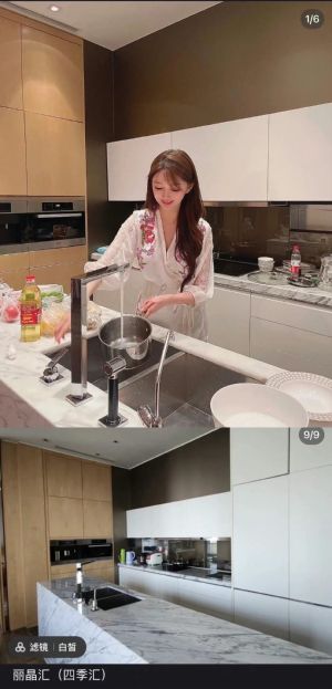 ▲葉珂曬出做菜照片,疑似就是黃曉明、Angelababy昔日婚房上海四季匯。(圖/翻攝自微博) ▲葉珂曬出做菜照片,疑似就是黃曉明、Angelababy昔日婚房上海四季匯。(圖/翻攝自微博)
