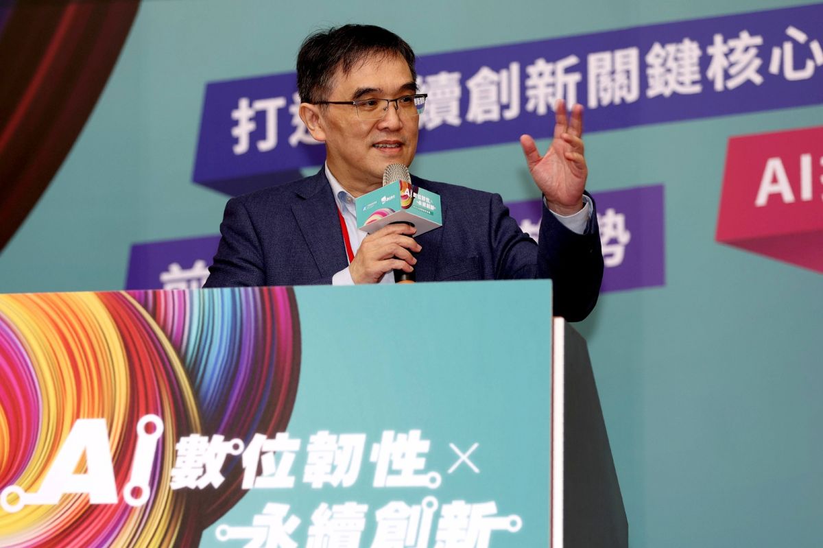 ▲工研院執行副總暨總營運長余孝先指出，進入「AI平民化」的時代後，如何建立起可信任AI產業生態系為重要課題。（圖／工研院提供）