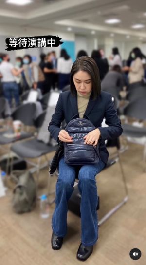 ▲蔡依珊隨意被拍,整個人彷彿自帶光圈。(圖/蔡依珊IG) ▲蔡依珊隨意被拍,整個人彷彿自帶光圈。(圖/蔡依珊IG)