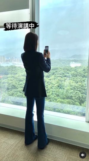 ▲▼蔡依珊腿型無懈可擊。(圖/翻攝自蔡依珊IG) ▲▼蔡依珊腿型無懈可擊。(圖/翻攝自蔡依珊IG)