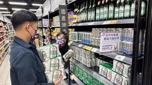 ▲台灣啤酒仍就是通路中的銷量冠軍。（圖／家樂福提供）