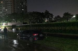 ▲警方到場後,發現趙姓男子酒測值達0.9毫克,訊後已依法送辦。(圖/翻攝畫面) ▲警方到場後,發現趙姓男子酒測值達0.9毫克,訊後已依法送辦。(圖/翻攝畫面)