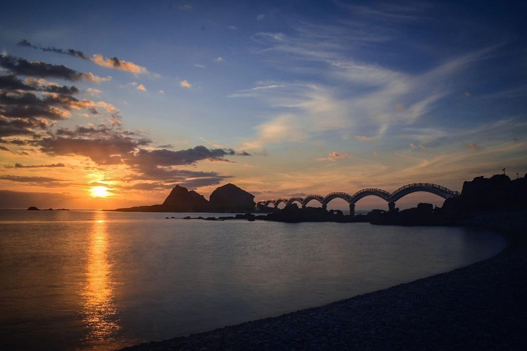 ▲距離跨年不到10天，三仙台八拱橋卻因東部地震影響暫停開放，預計封閉施工至113年。（圖／攝影部落客@lzg1020授權提供）