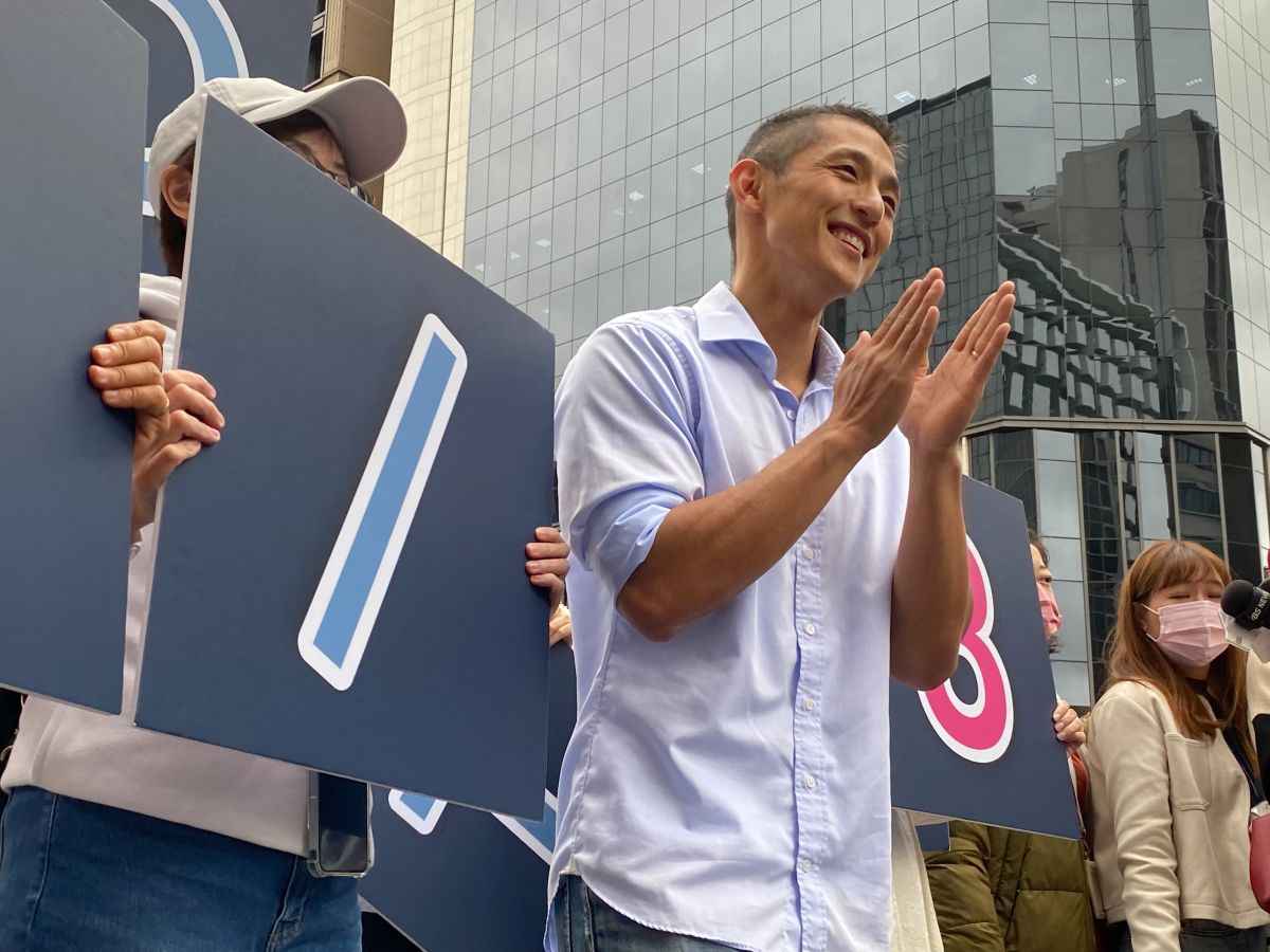 ▲對手王鴻薇嗆敢不敢建議開除黃承國，吳怡農稱政治不是喊爽的，不能因國民黨抹黑就開除黨員。（圖／記者陳威叡攝，2022.12.05）