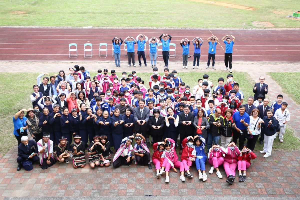 ▲信義企業集團與南投縣信義鄉關係密切，此次也捐助同富國中成立靜思閱讀書軒。（圖／NOWnews資料照片）