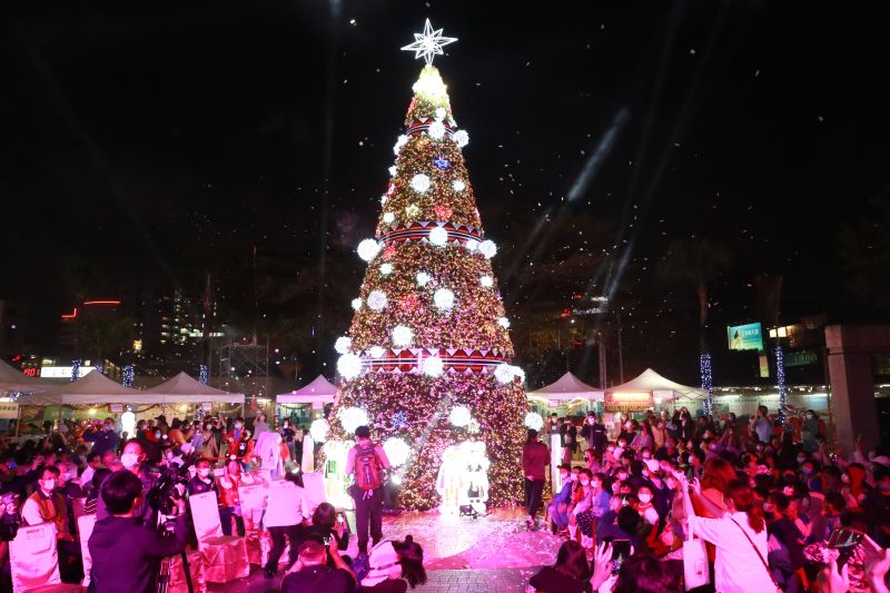 特企／台南聖誕公益點燈　為學童打造全球唯一原民聖誕樹