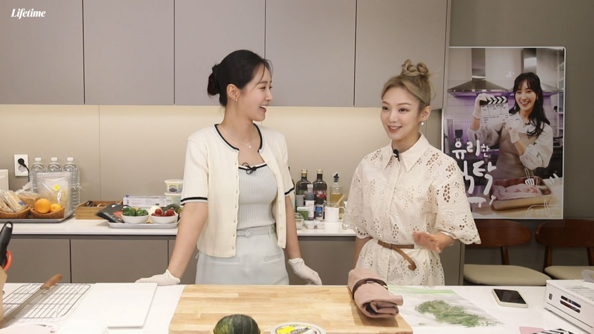 ▲孝淵（右）曾下班後餓壞，俞利立刻送上暖心三明治。（圖／杰德影音）