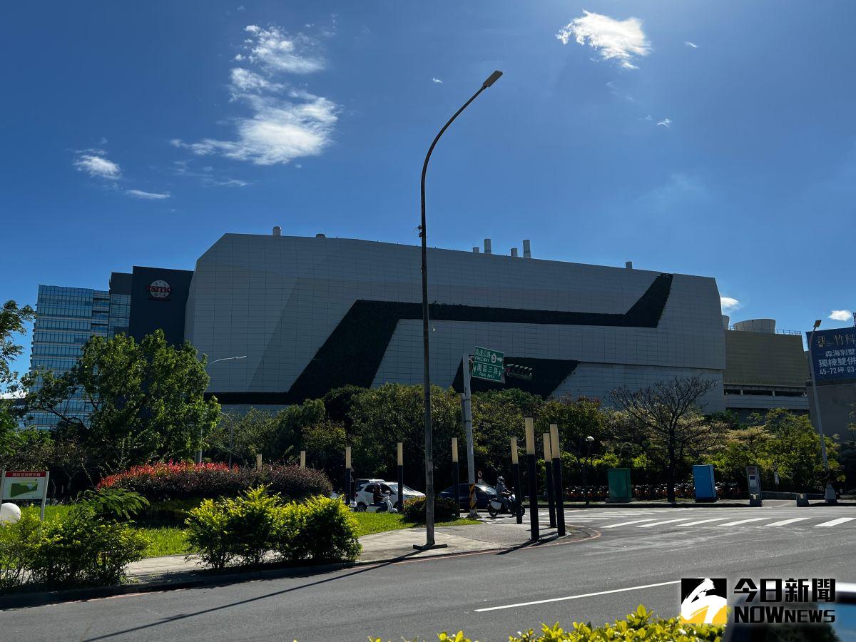 ▲近日有網友指出，他發現前幾年竹科工程師幾乎都是穿Superdry的外套，但近幾年卻流行改穿The North Face，且還人手一件。（圖／記者張勵德攝影）