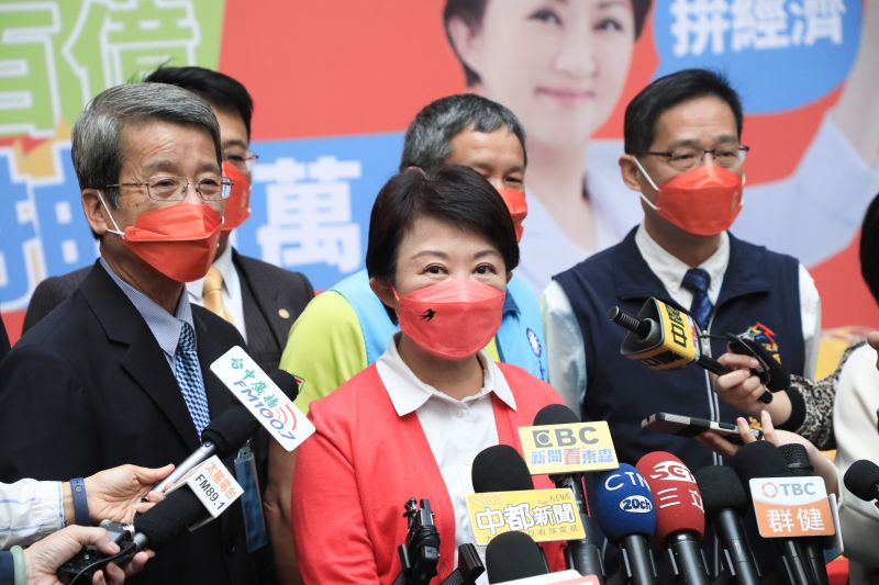 ▲盧秀燕透露,市府執政成績很好,讓她考量安排人才時「有一些些困擾」。(圖/台中市政府提供,2022.12.08)