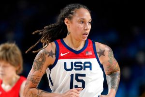 WNBA／美俄達成換囚協議　「女魔獸」Griner已被釋放返國

