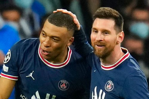 ▲梅西（Lionel Messi）（右）和姆巴佩（Kylian Mbappe）上一屆世界盃，還是法甲巴黎聖日耳曼的隊友。（圖／美聯社／達志影像）