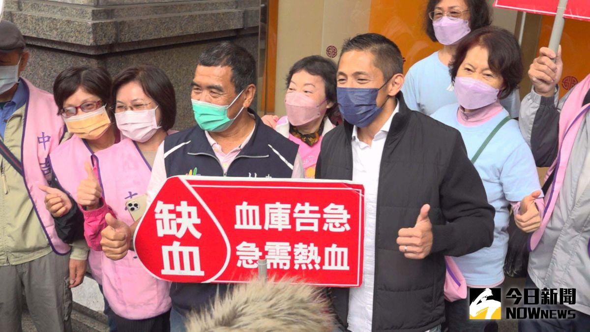 ▲吳怡農今日出席捐血活動，於會前受訪時針對近來2度受訪情緒失控致歉。（圖／記者嚴俊強攝，2022.12.09）