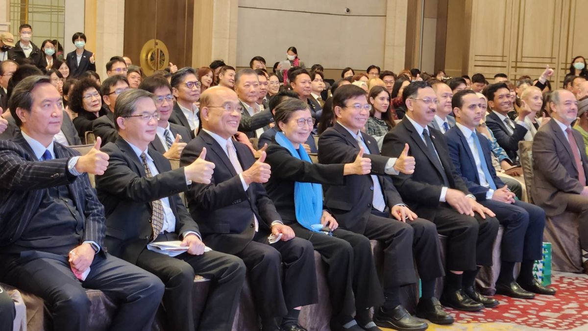 ▲台灣觀光協會今（9）日舉辦66週年慶祝茶會，行政院長蘇貞昌、交通部長王國材等紛紛到場祝賀。（圖／記者李琦瑋攝，2022.12.09）