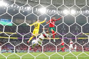 世足／摩洛哥竟然先進球！葡萄牙C羅沒上落後
