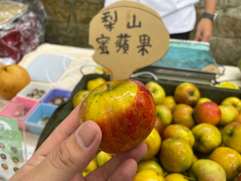 梨山蜜蘋果「甜蜜和蘋」品牌    11日快閃北投製造市集