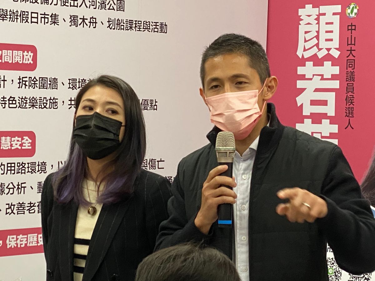 ▲國民黨質疑假公益、真競選，吳怡農首度露面回應，坦言對抹黑徹底失望。（圖／記者陳威叡攝，2022.12.12）