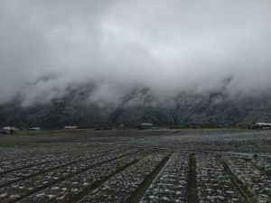 ▲根據「台灣颱風論壇｜天氣特急」臉書分析，宜蘭大同鄉南山村也將成為今年可能下雪的熱點，各路網友都紛紛期待該處何時會降下第一波初雪。圖為宜蘭縣大同鄉南山村，非文中所提宜蘭思源啞口。（圖／網友Quan Xin授權提供）