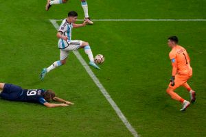 世足／阿根廷主動放棄控球推反擊　靈活戰術展現更多可能

