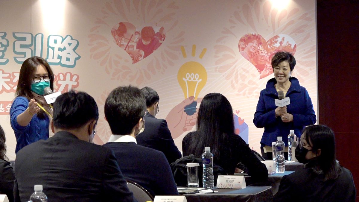 ▲以抽象油畫聞名的台積電創辦人張忠謀夫人張淑芬，疫後有感而發、不再作畫。（圖／康仲誠攝）