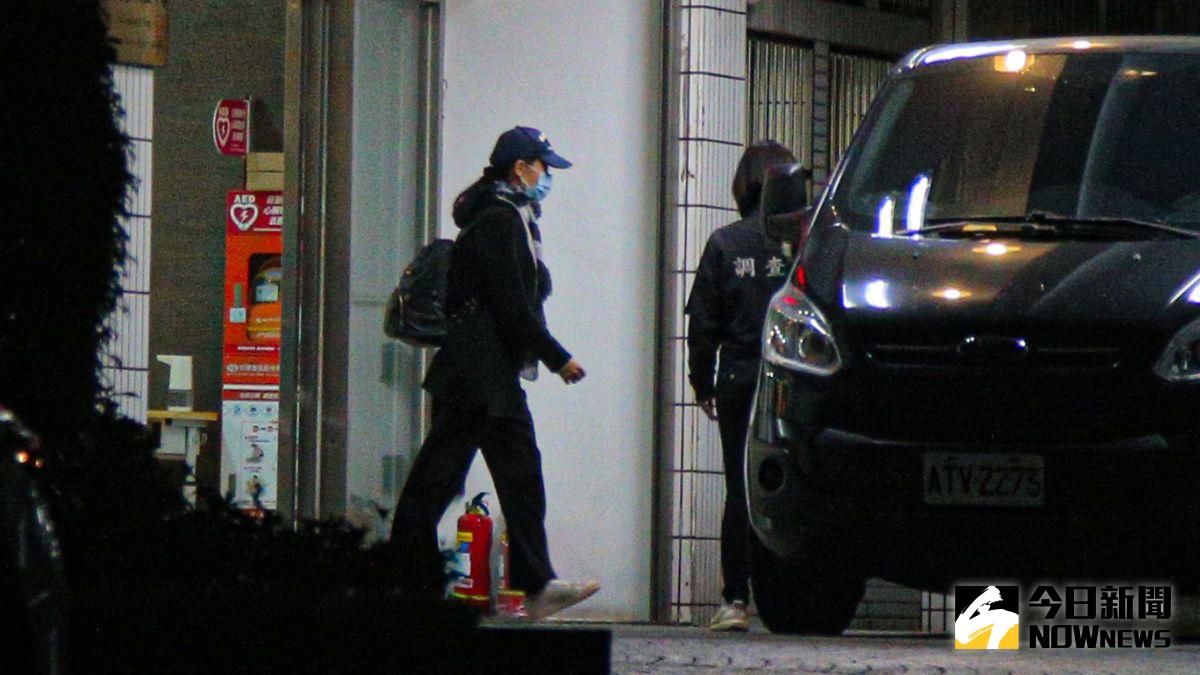 ▲立委高虹安捲入涉嫌浮報立委助理費案，遭調查局北機站訊，之後將她移送到台北地檢署。（圖／記者葉政勳攝，2022.12.15）