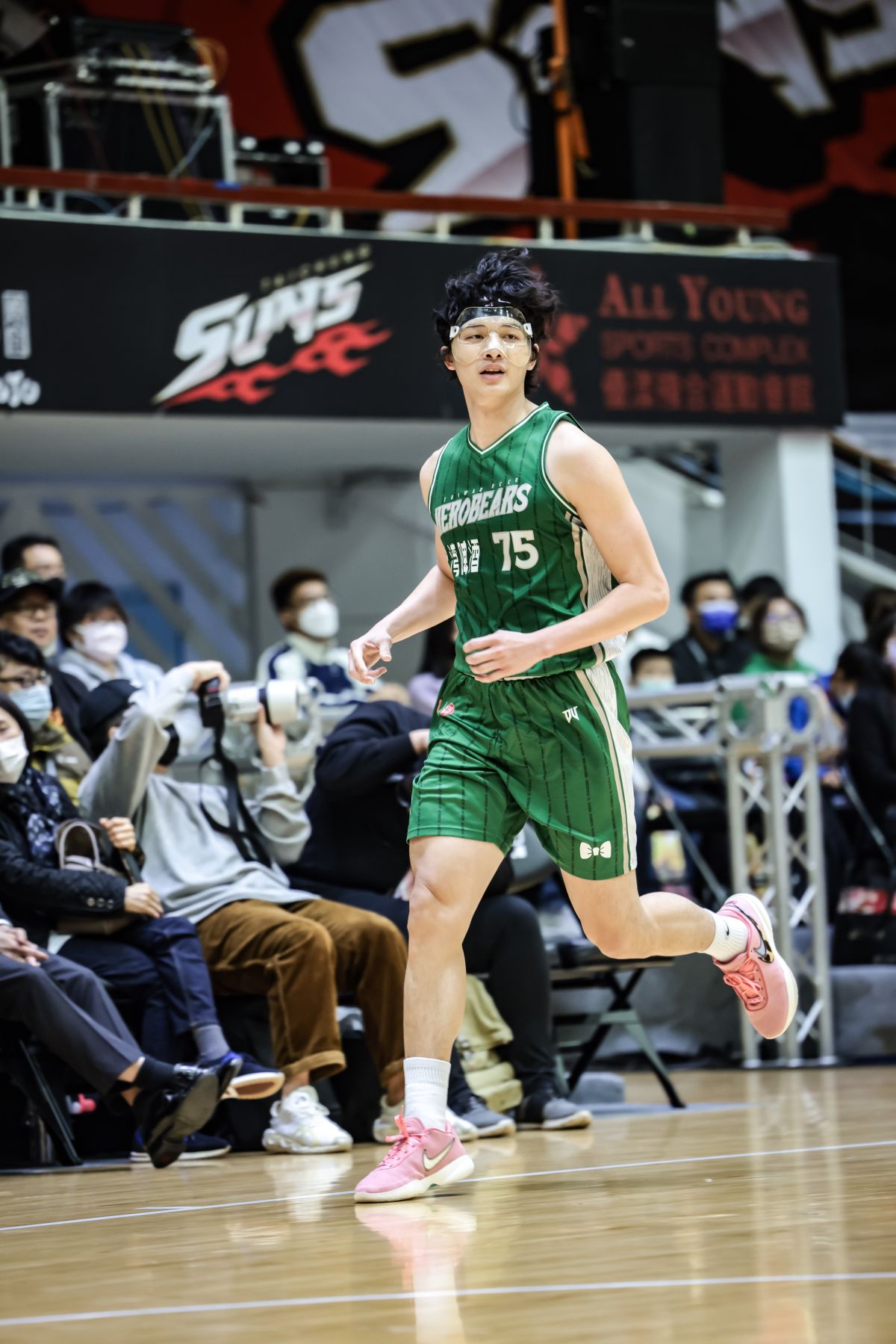 ▲李啟瑋扮演第四節先生。球團提供