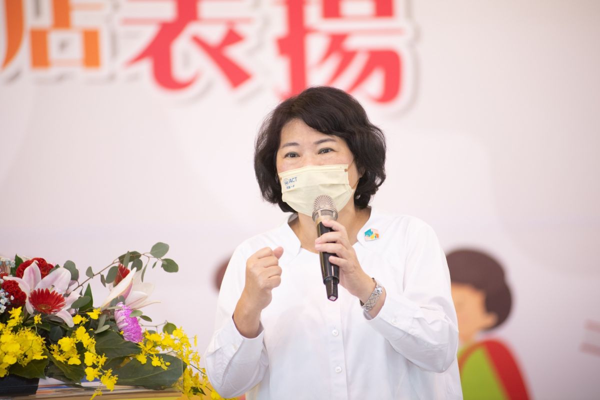 ▲嘉義市長候選人黃敏惠稍早自行宣布當選。（圖／翻攝黃敏惠臉書）