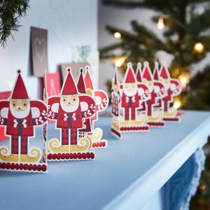 ▲VINTERFINT裝飾品，聖誕老人／紙製品 紅色2件裝，3折後11元（原價39元）。（圖／IKEA提供）
