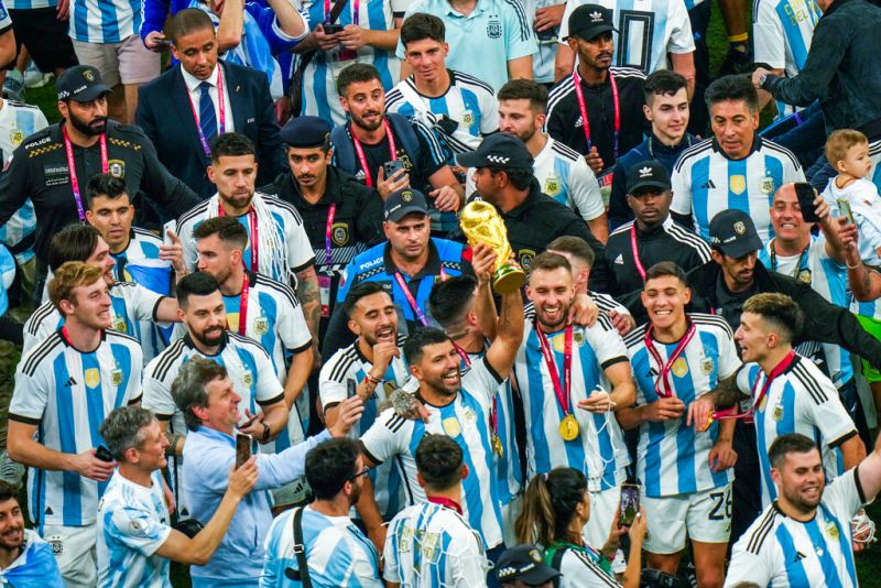 ▲2022卡達世界足球盃19日凌晨落幕，由梅西所領軍的阿根廷奪下冠軍。（圖/達志影像/美聯社）