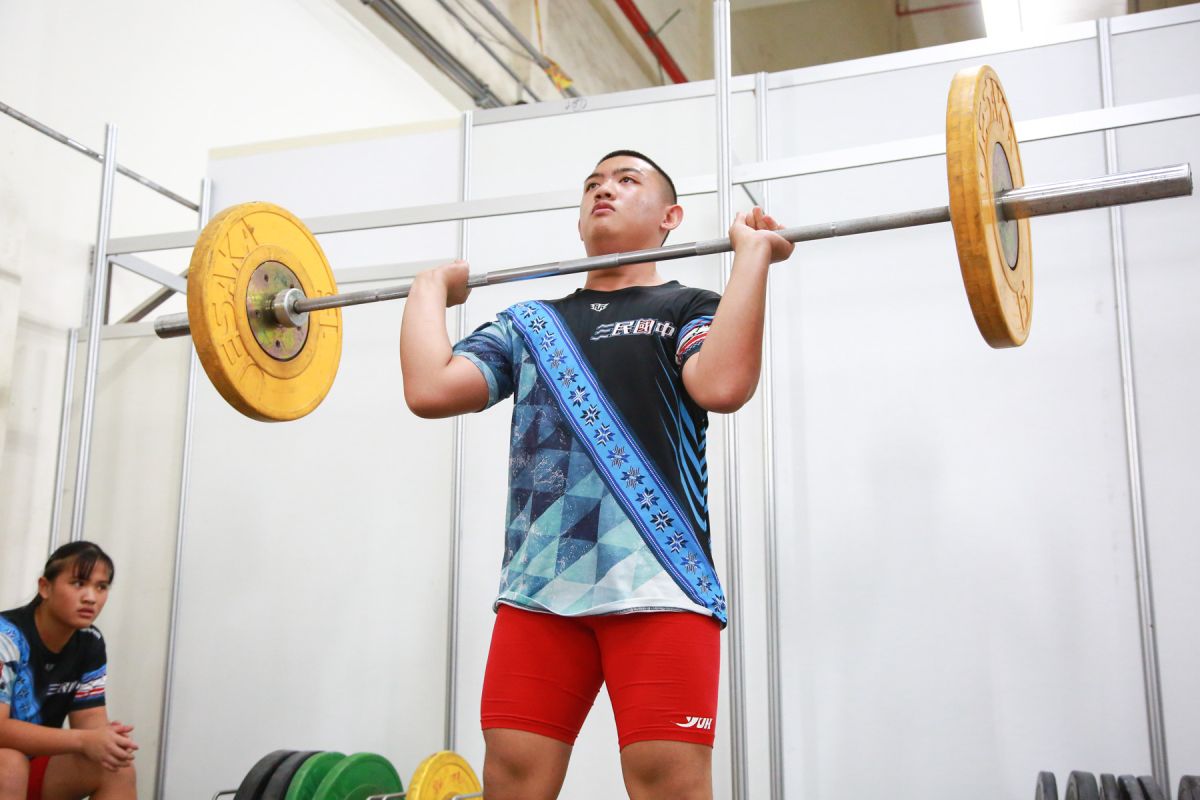 ▲ 靠舉重改變家境。協會提供