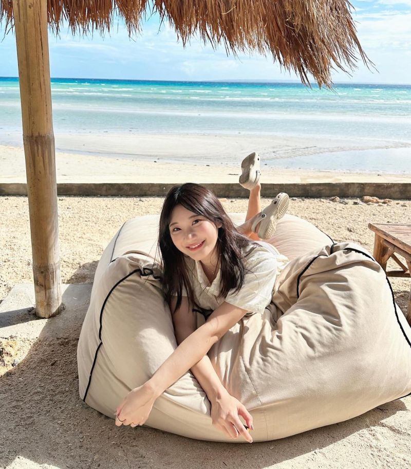 ▲愛莉莎莎認為菲律賓景色很美，但服務態度欠佳。（圖／翻攝自愛莉莎莎FB）