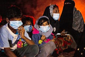 暴力頻仍難民營地惡化　斯里蘭卡救逾百洛興雅人
