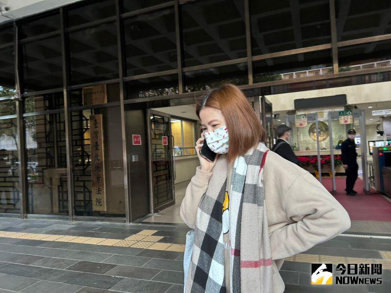 ▲大學生了沒「蘿莉塔」李晨菲20日親上法院(圖/實習記者林怡昕攝,2022.12.20)