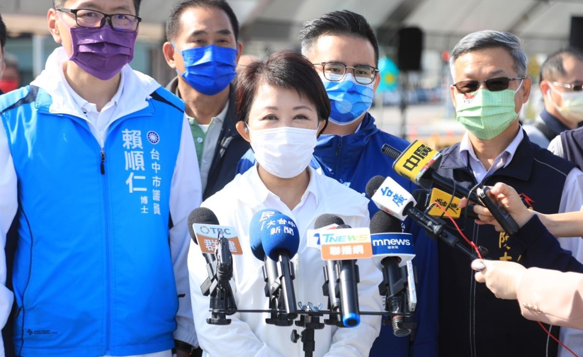 ▲盧秀燕被問及二位副市長請辭後的小內閣人事，仍堅持不露口風。（圖／台中市政府提供，2022.12.21）