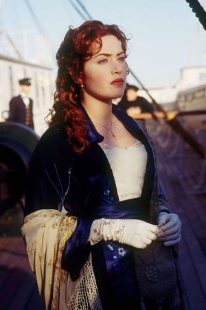▲▼凱特溫絲蕾拍《鐵達尼號》時的體態備受議論。（圖／翻攝自IMDb）