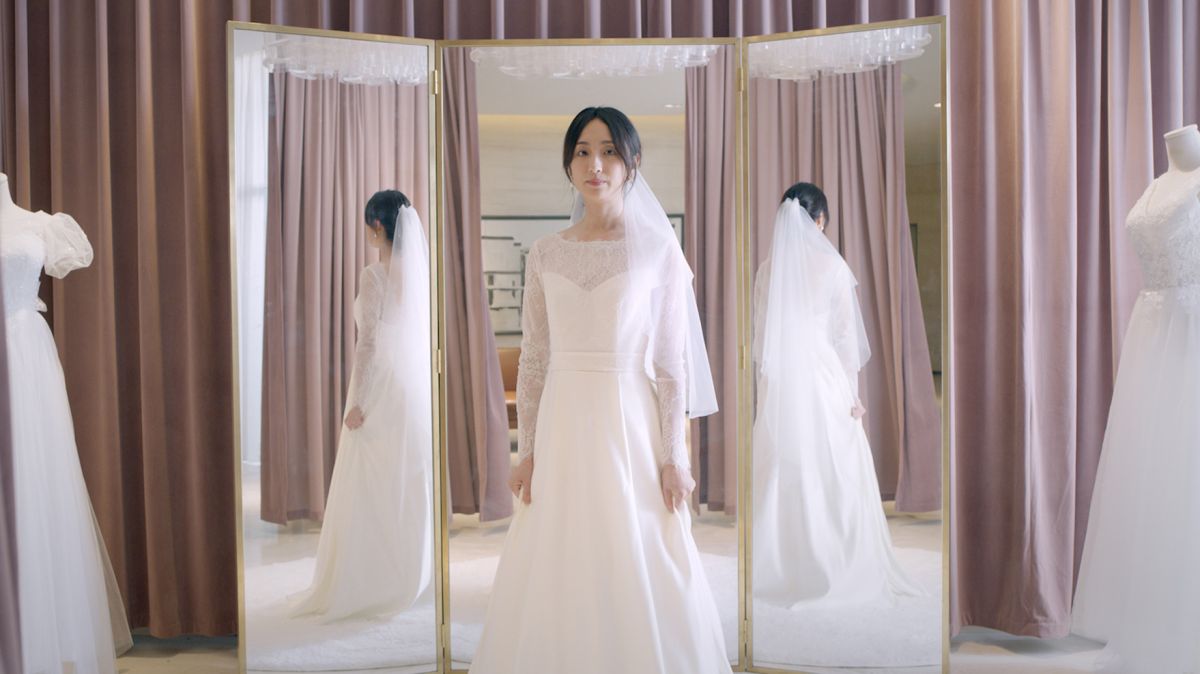 ▲電影《想見你》新預告驚見柯佳嬿穿婚紗。（圖／車庫娛樂、三鳳製作提供）