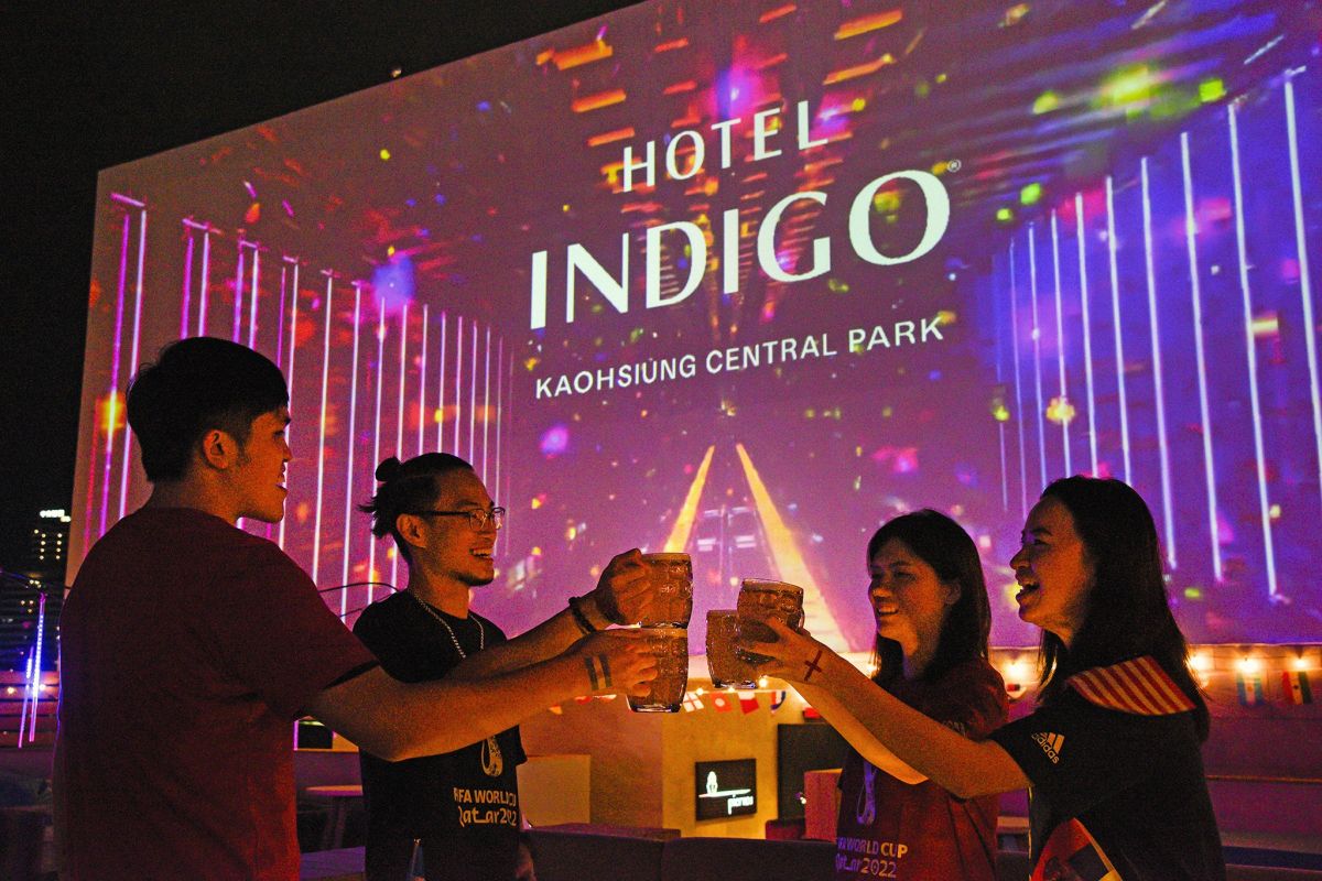 ▲聖誕節限定派對，高雄英迪格Pier No.1魔法聖誕夜。（圖／截取自高雄英迪格臉書）