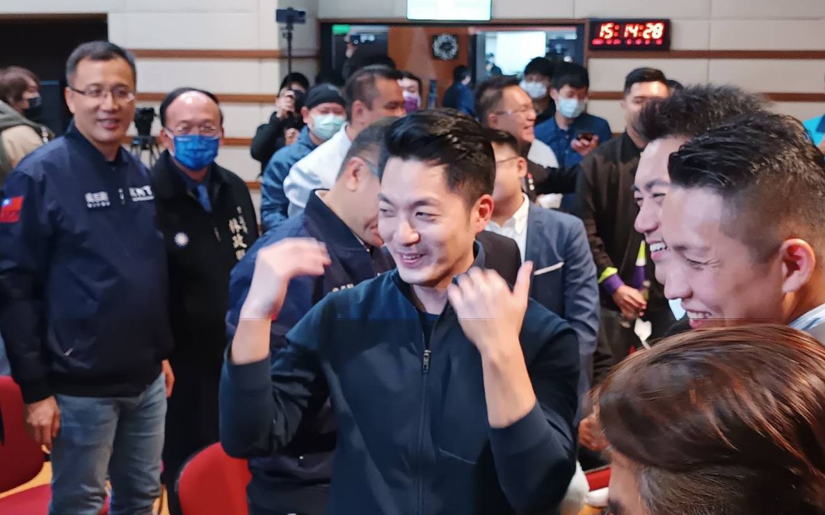 ▲蔣萬安今日出席趙少康集結的戰鬥藍活動。（圖／記者余祥攝，2022.12.24）