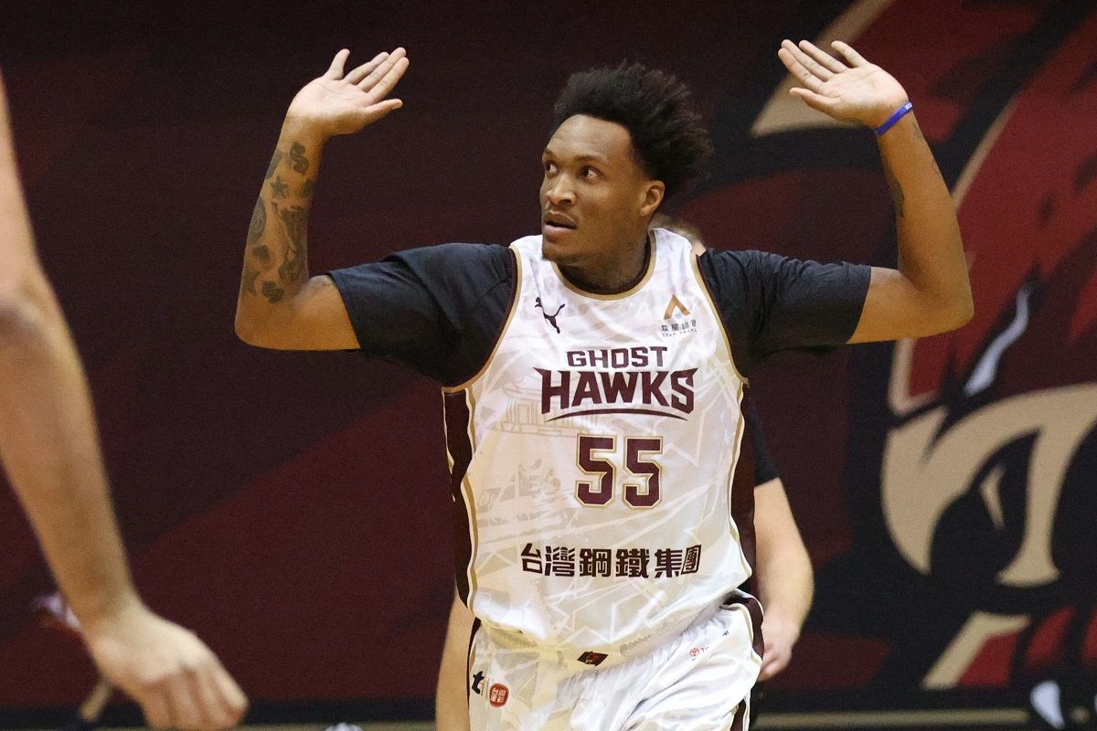 ▲獵鷹洋將阿修羅因為夏天打NBL傷到膝蓋，開季狀態不佳，最終和獵鷹球團達成離隊共識。（圖／T1提供）