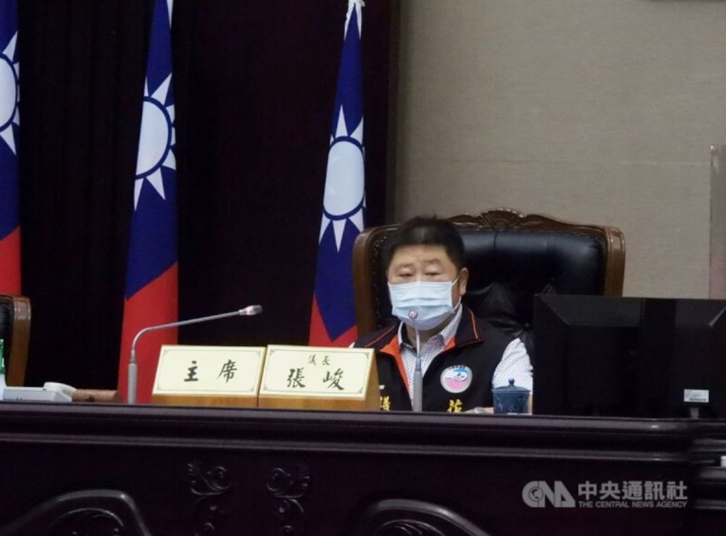 ▲花蓮縣議會議長選舉經第2輪投票，由爭取連任的張峻拿到過半選票，他當場宣布退黨。（中央社檔案照片）