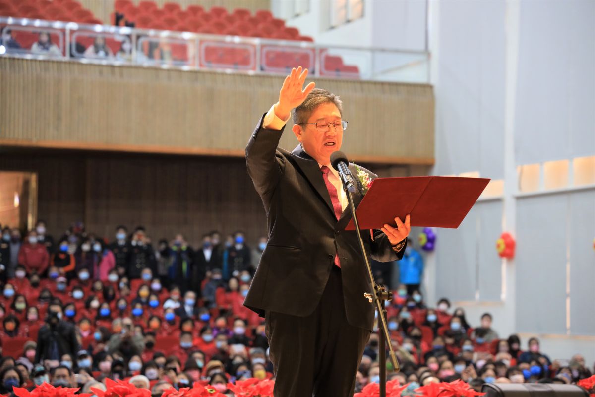 ▲楊文科宣誓就職第19屆新竹縣長。（圖/新竹縣政府提供）