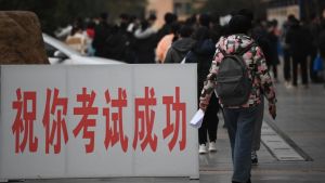 ▲中國學生。(圖/翻攝自《香港01》) ▲中國學生。(圖/翻攝自《香港01》)