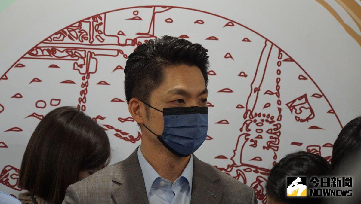 ▲台北市長蔣萬安第一天上工接受訪問。（圖／記者呂炯昌攝，2022.12.26）